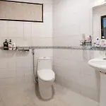 A25 Hotel - Doi Can